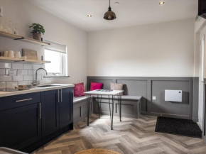 Goodstay Lodges by Urban Space